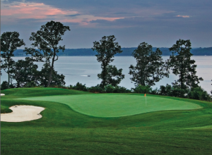 The stunning, 393-yard, par-4 finisher at The Shoals’ Schoolmaster course forces you to flirt with Wilson Lake.
